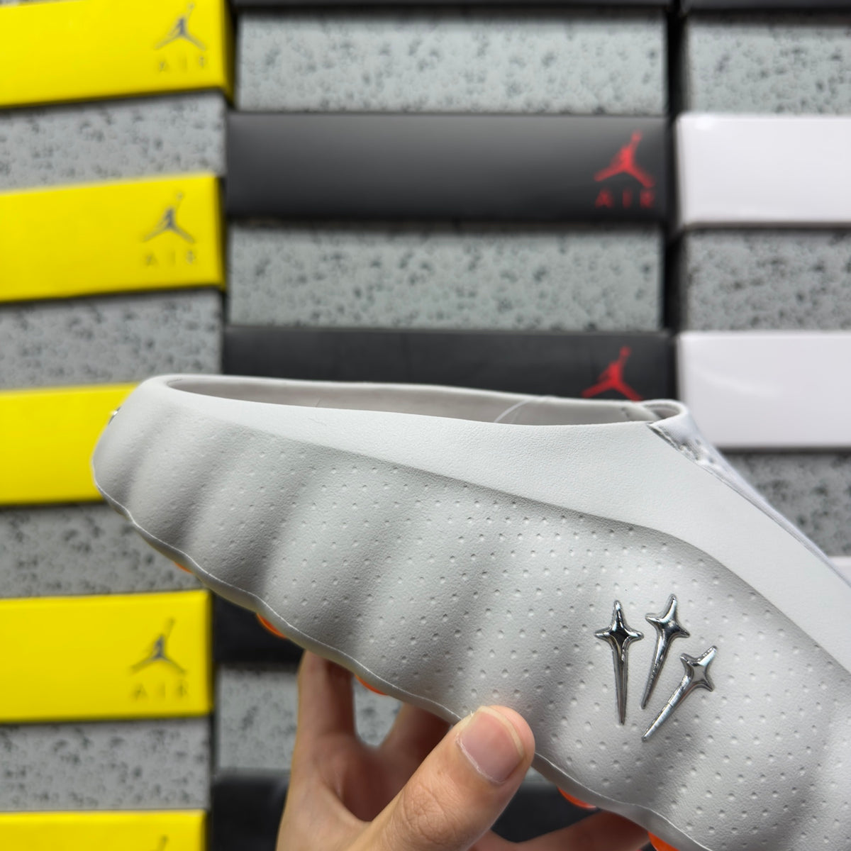 Nike Mind 001 x NOCTA 'Gris' — vue 7