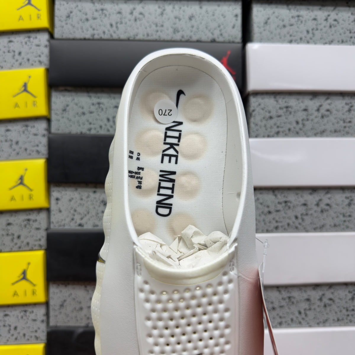 Nike Mind 001 'Blanc Cassé' — vue 5