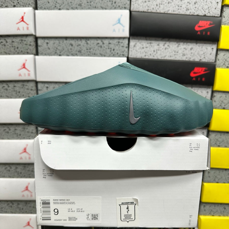 Nike Mind 001 'Vert Sapin'