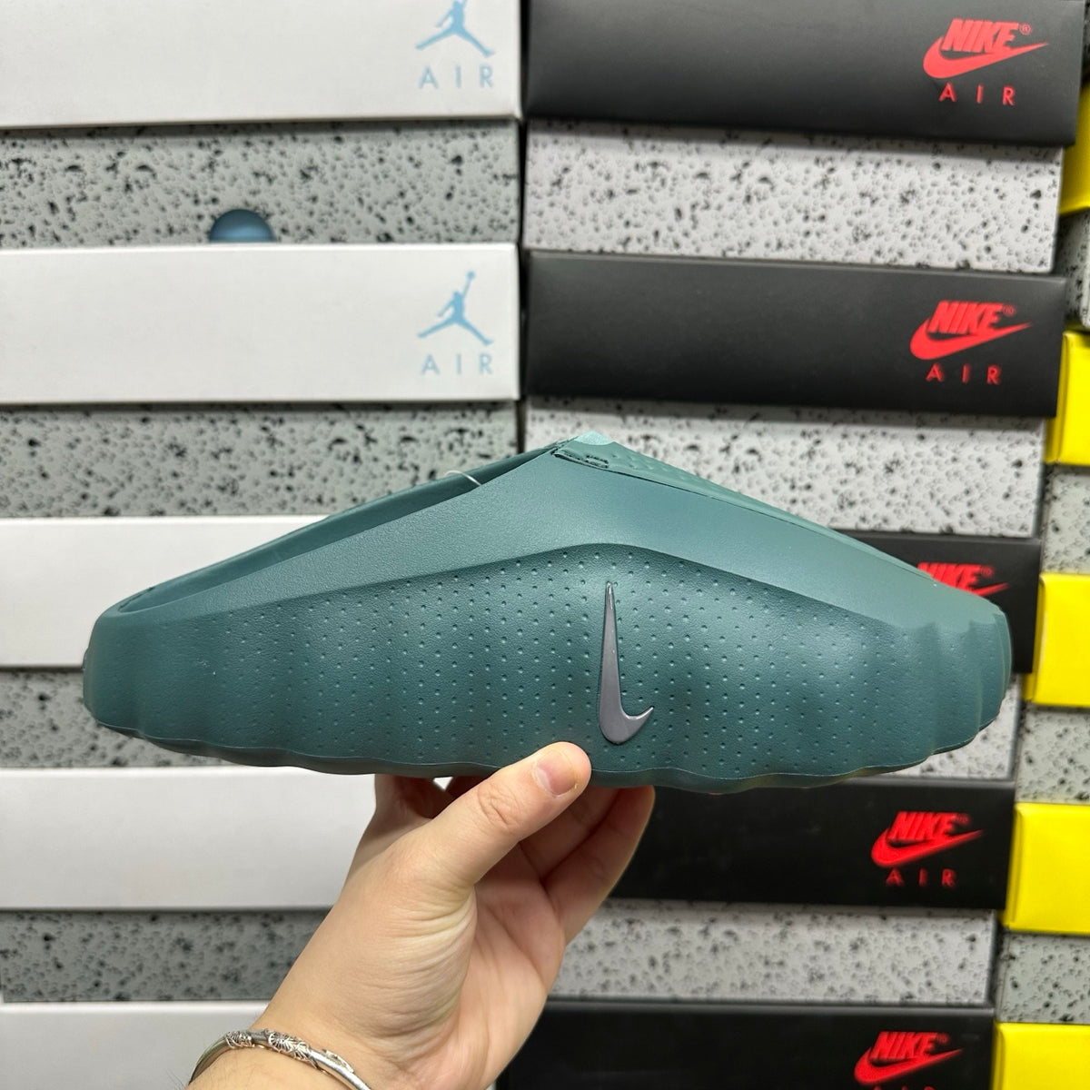 Nike Mind 001 'Vert Sapin' — vue 9