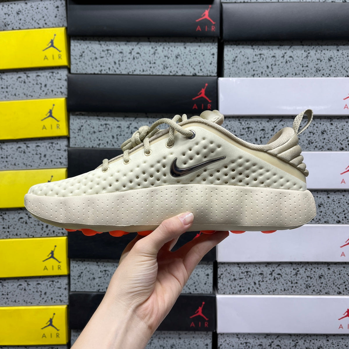 Nike Mind 002 'Beige' — vue 5