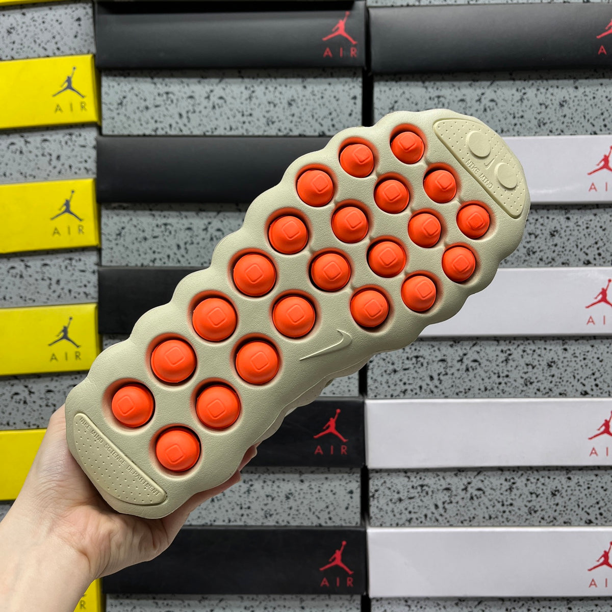 Nike Mind 002 'Beige' — vue 6