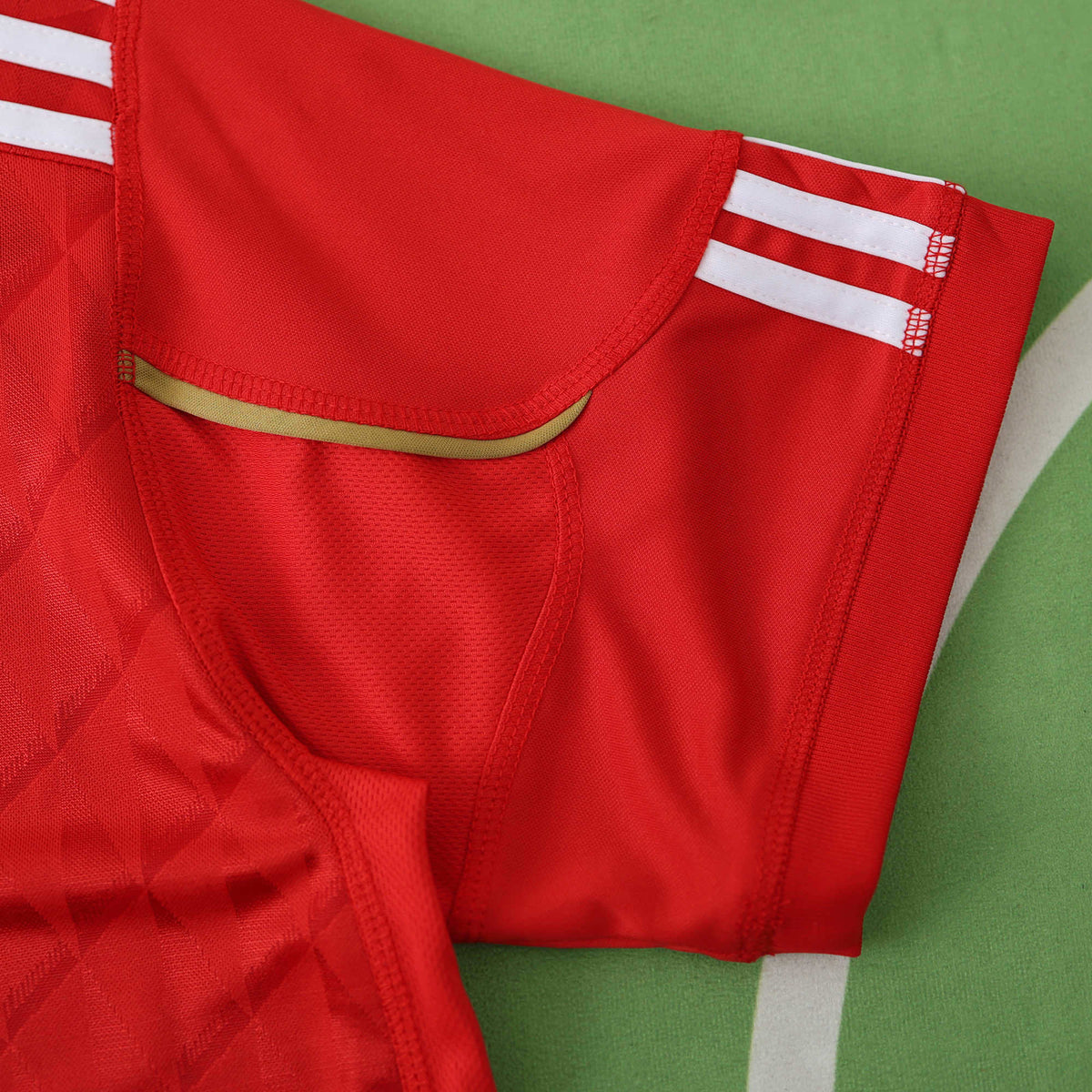 Maillot Liverpool 2010 Domicile Rétro — vue 5