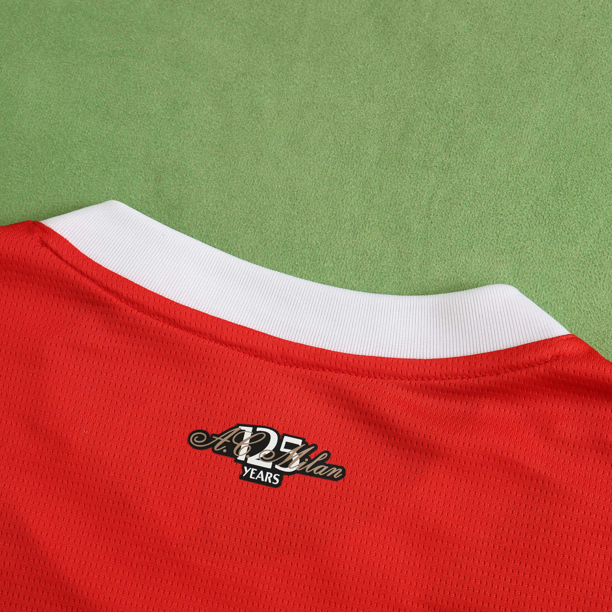 Maillot AC Milan 2024/25 Domicile — vue 4