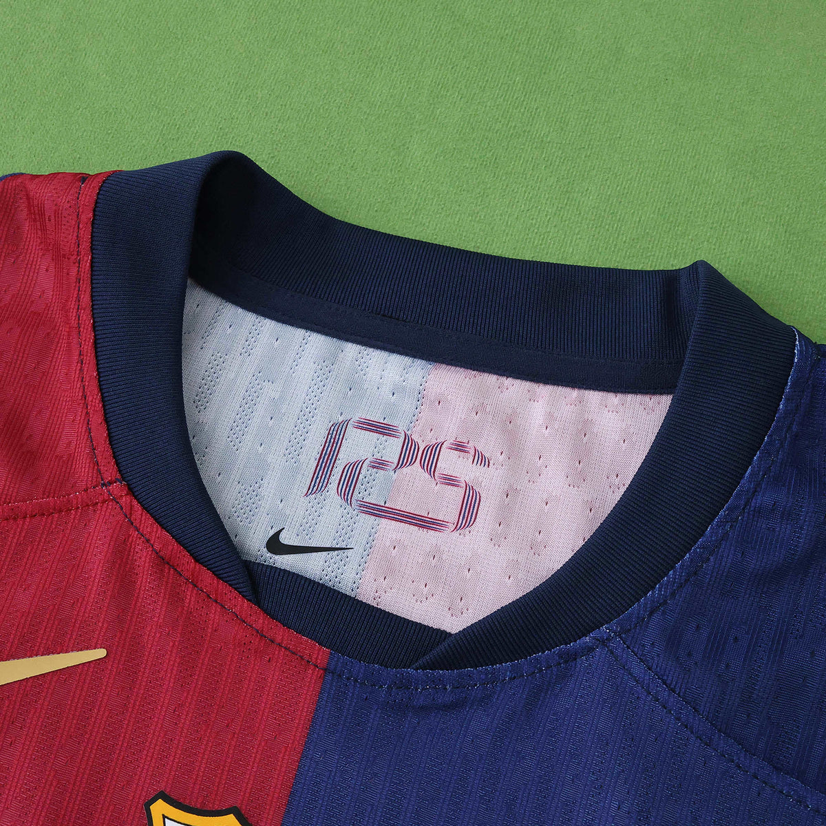 Maillot FC Barcelone — x Travis Scott · Version Joueur — vue 2