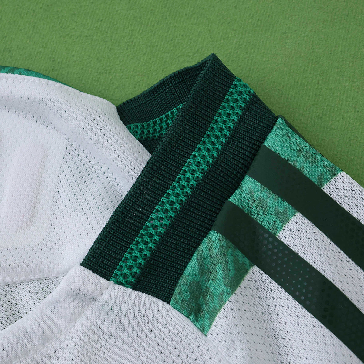 Maillot Celtic Glasgow 2025/26 Domicile — Version Joueur — vue 3