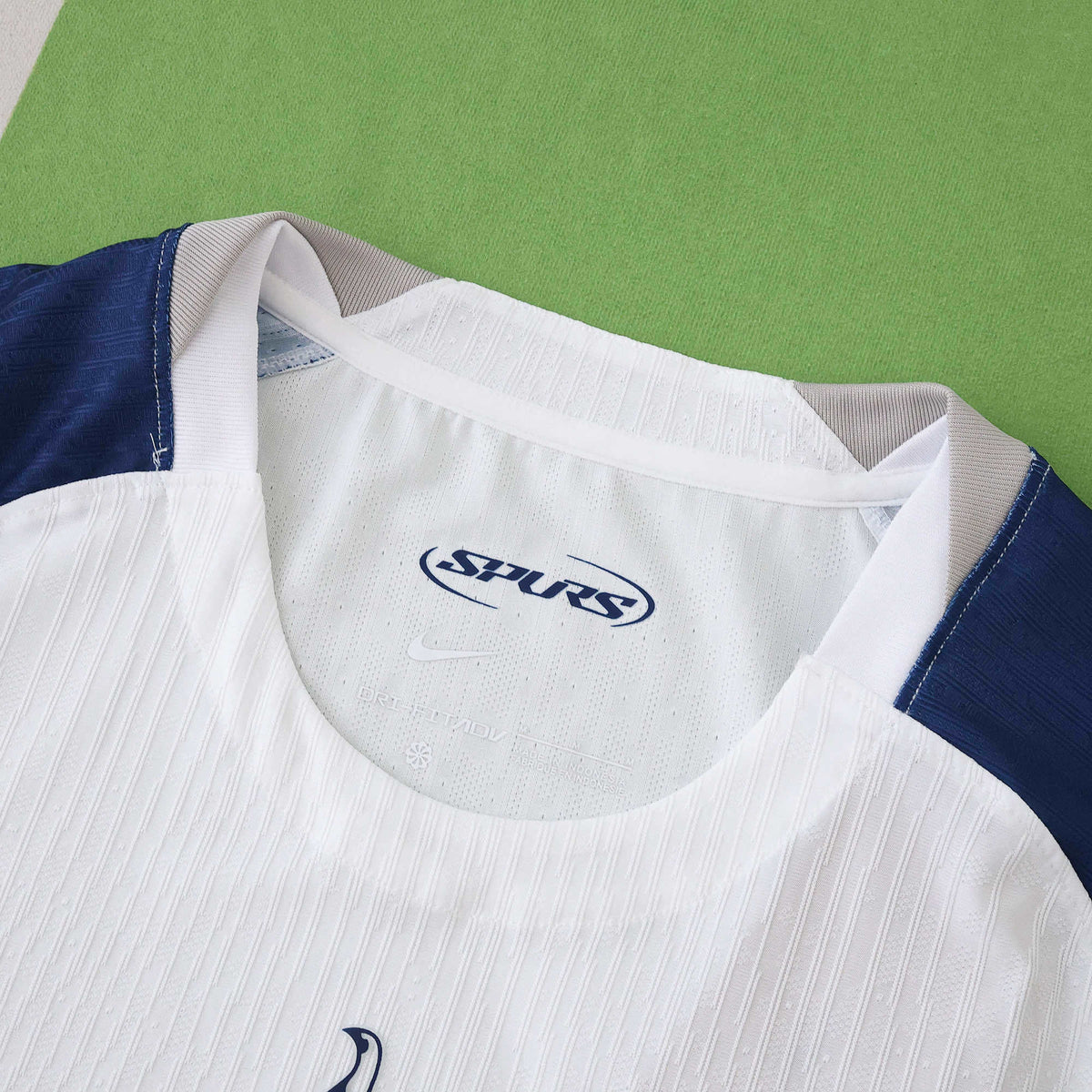 Maillot Tottenham 2025/26 Domicile — Version Joueur — vue 3