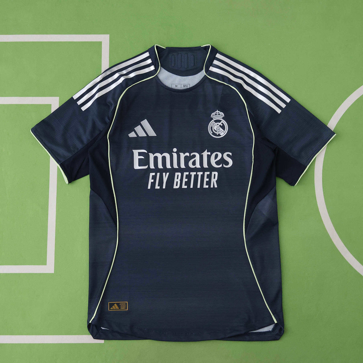 Maillot Real Madrid 2025/26 Extérieur — Version Joueur