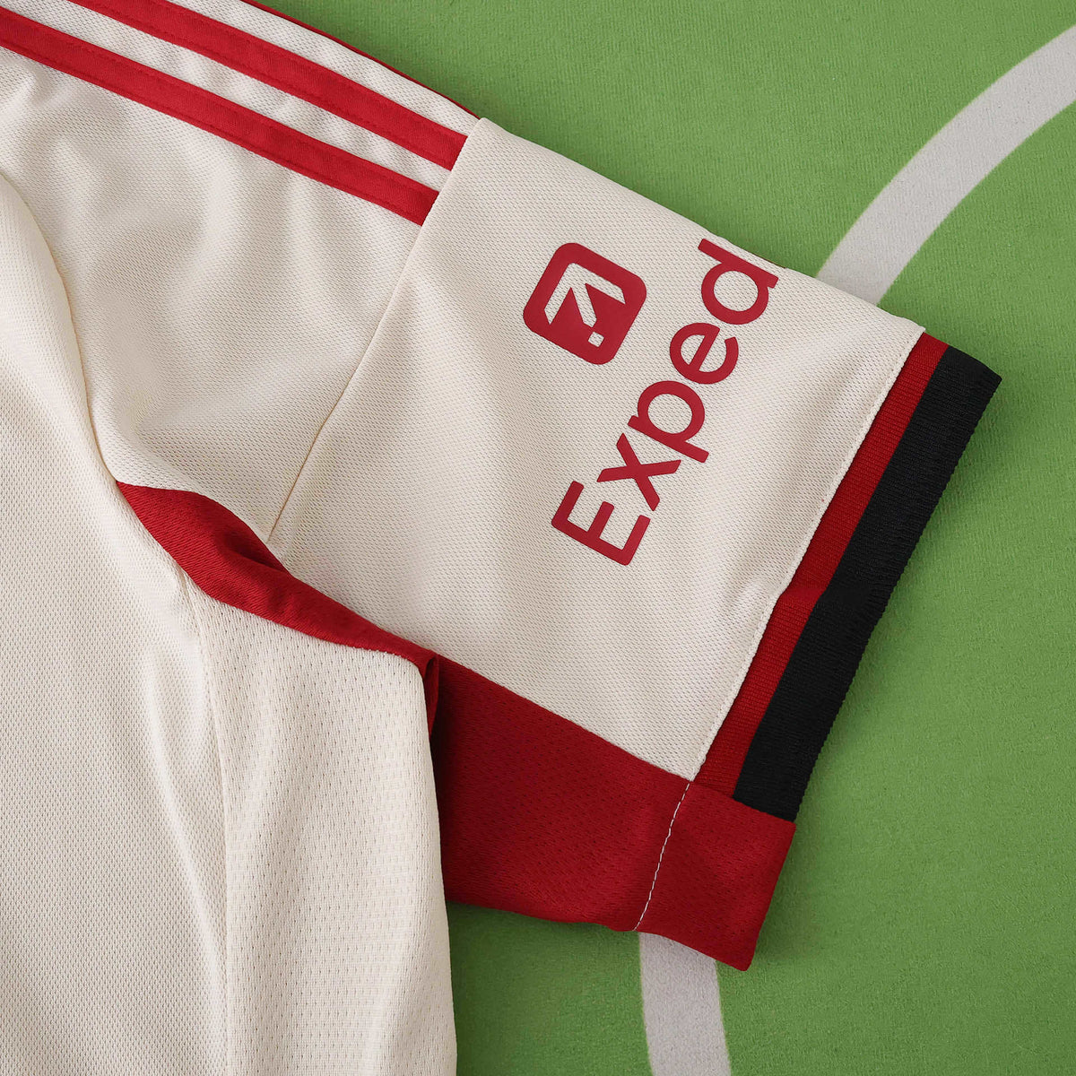 Maillot Liverpool 2025/26 Extérieur — vue 8