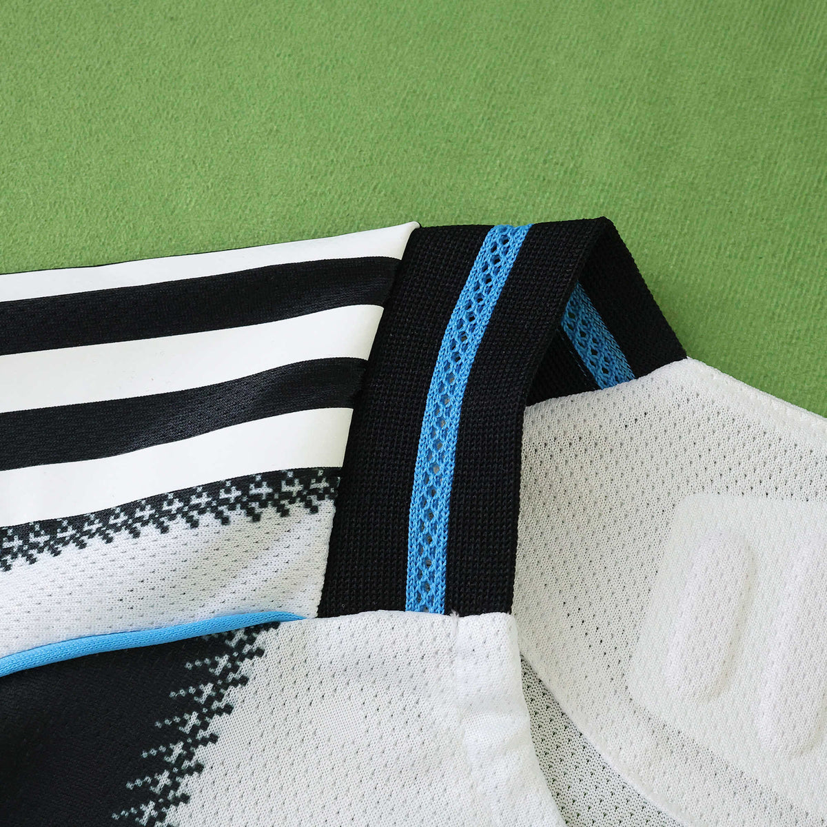 Maillot Newcastle United 2025/26 Domicile — Version Joueur — vue 5