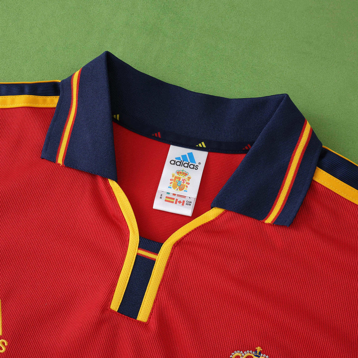 Maillot Espagne 2000 Domicile Rétro — vue 3