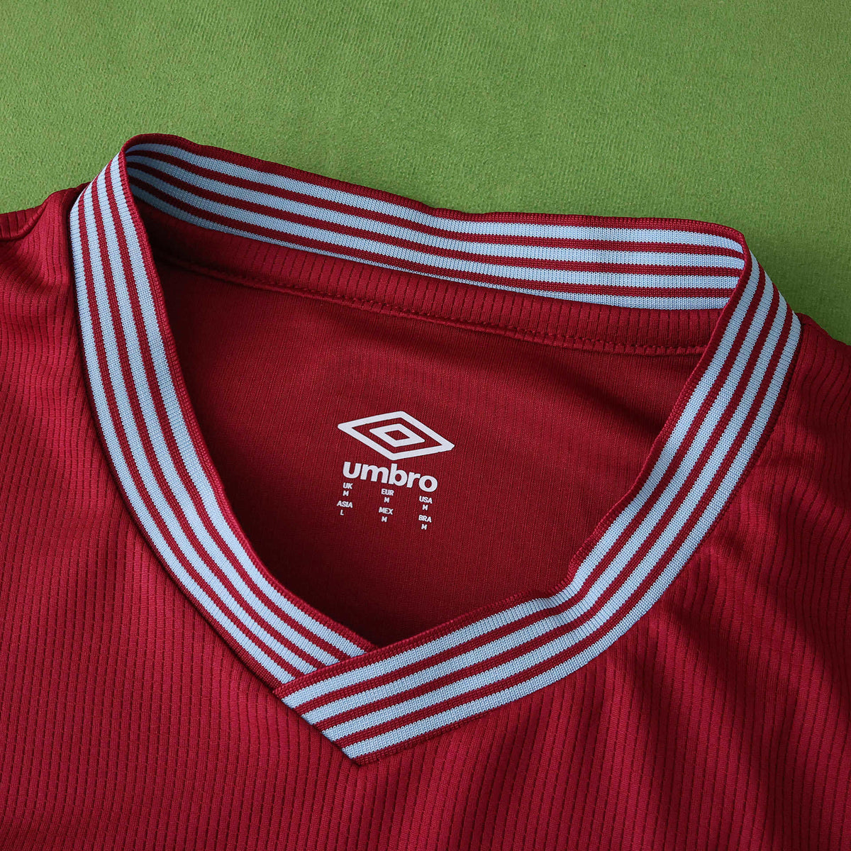 Maillot West Ham United 2025/26 Domicile — Version Joueur — vue 3