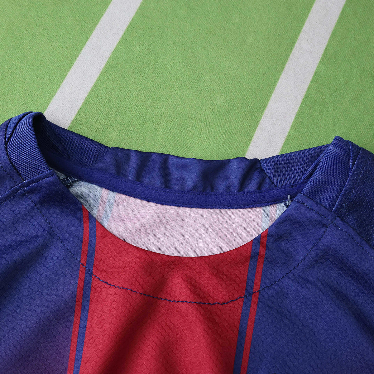 Maillot FC Barcelone 2025/26 — x Spotify x Ed Sheeran — vue 4