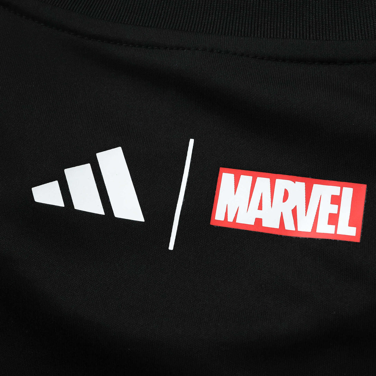 Maillot Real Madrid 2025/26 — Concept · Marvel · Noir — vue 5