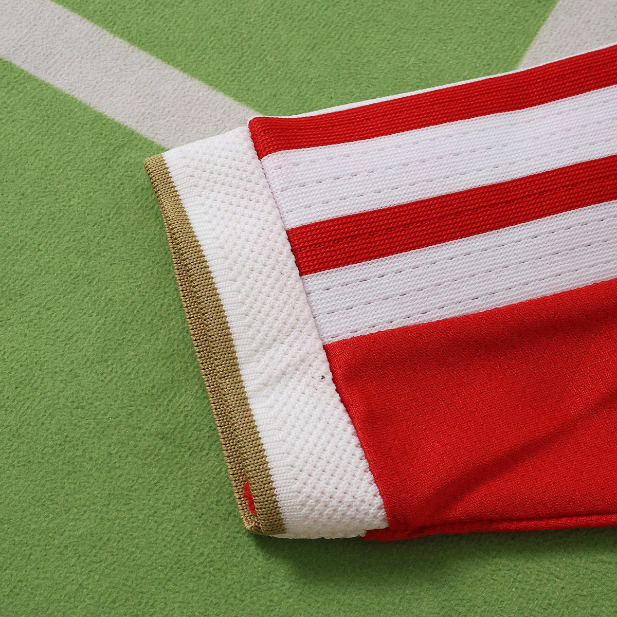 Maillot Bayern Munich 2026/27 Domicile Manches Longues — Version Joueur — vue 8