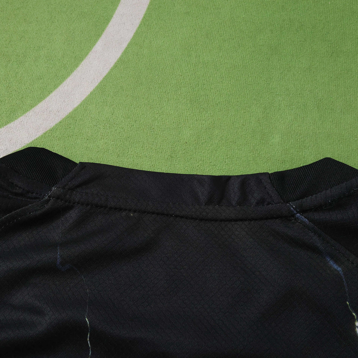 Maillot Paris Saint-Germain 2025/26 Sixth — x Pop Mart — vue 4