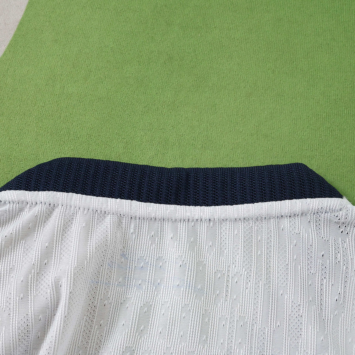 Maillot Paris Saint-Germain 2026/27 Extérieur Manches Longues — Version Joueur — vue 3