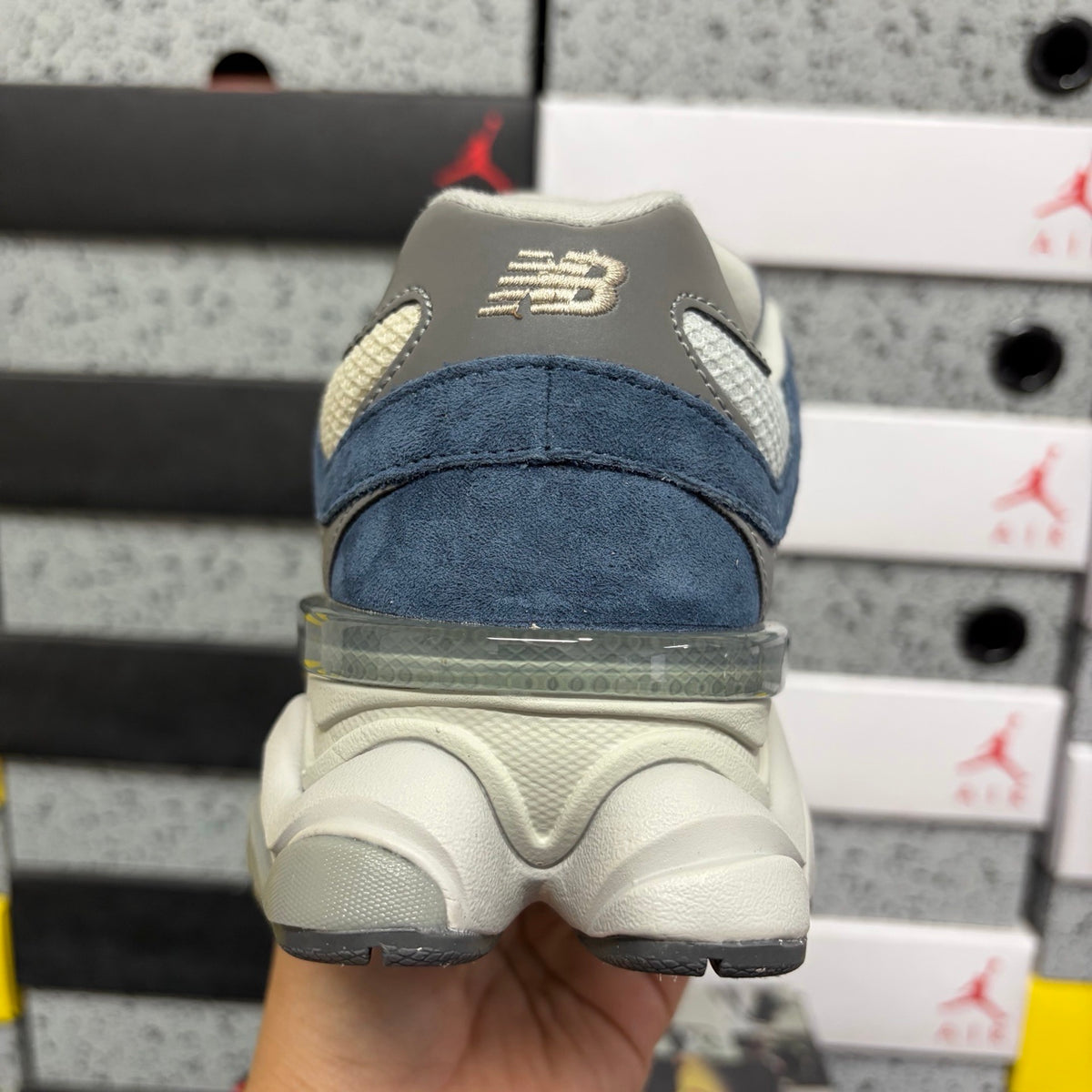New Balance 9060 'Bleu Marine Blanc'