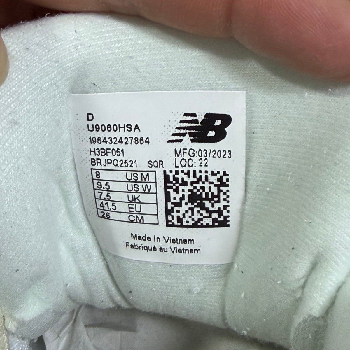 New Balance 9060 'Blanc Crème Daim'