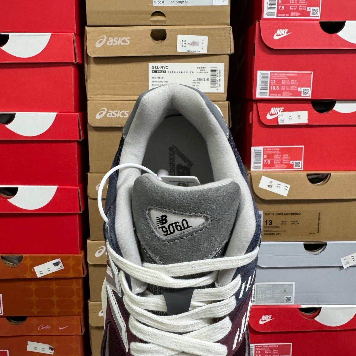 New Balance 9060 'Bleu Marine Bordeaux'