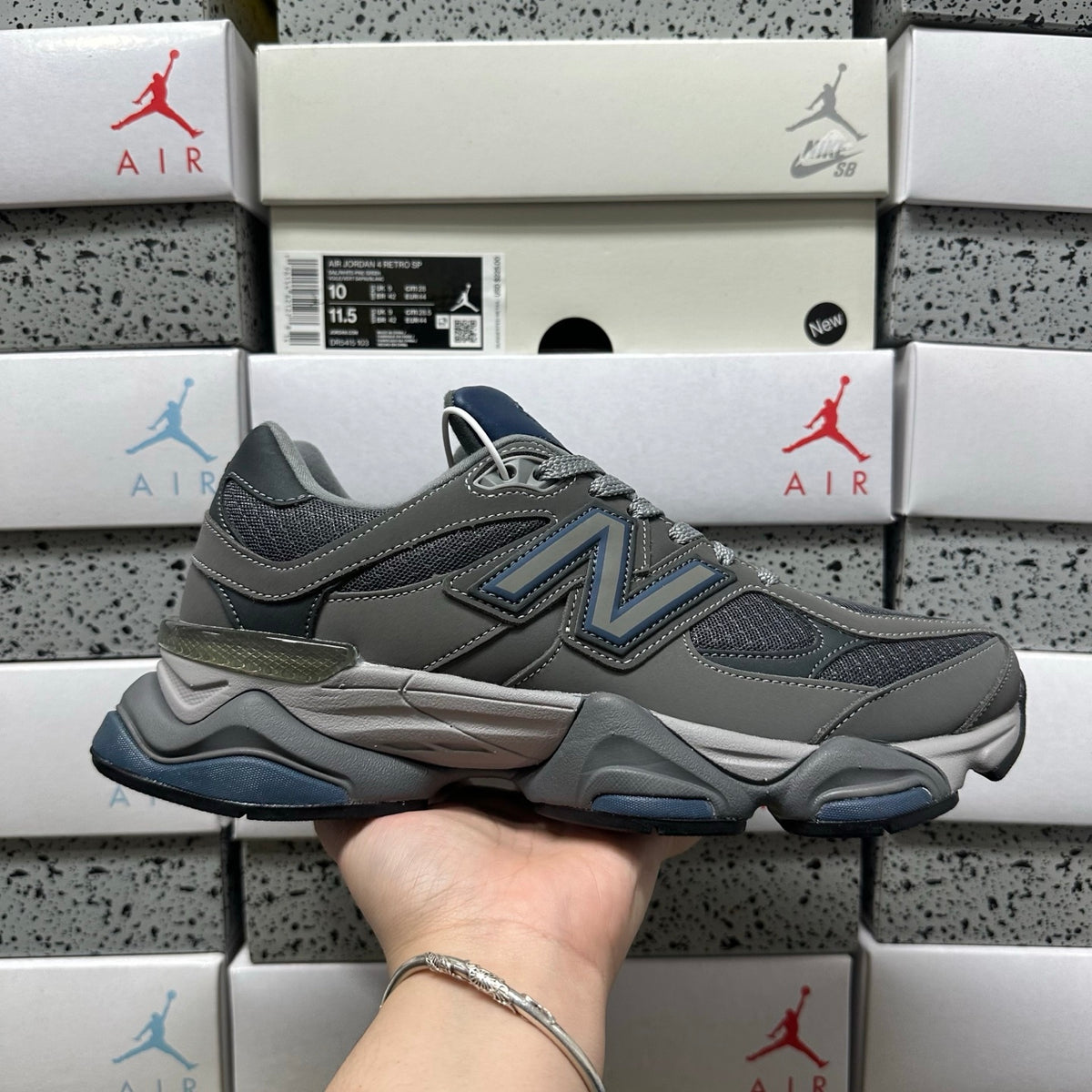 New Balance 9060 'Gris Anthracite Clair'