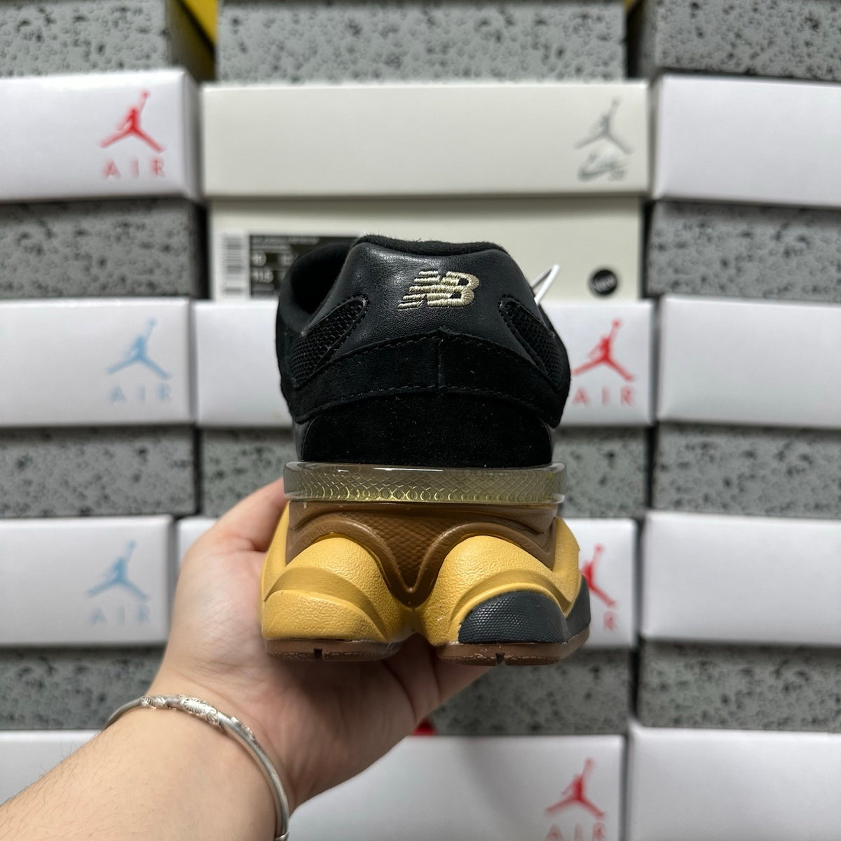 New Balance 9060 'Noir Camel'