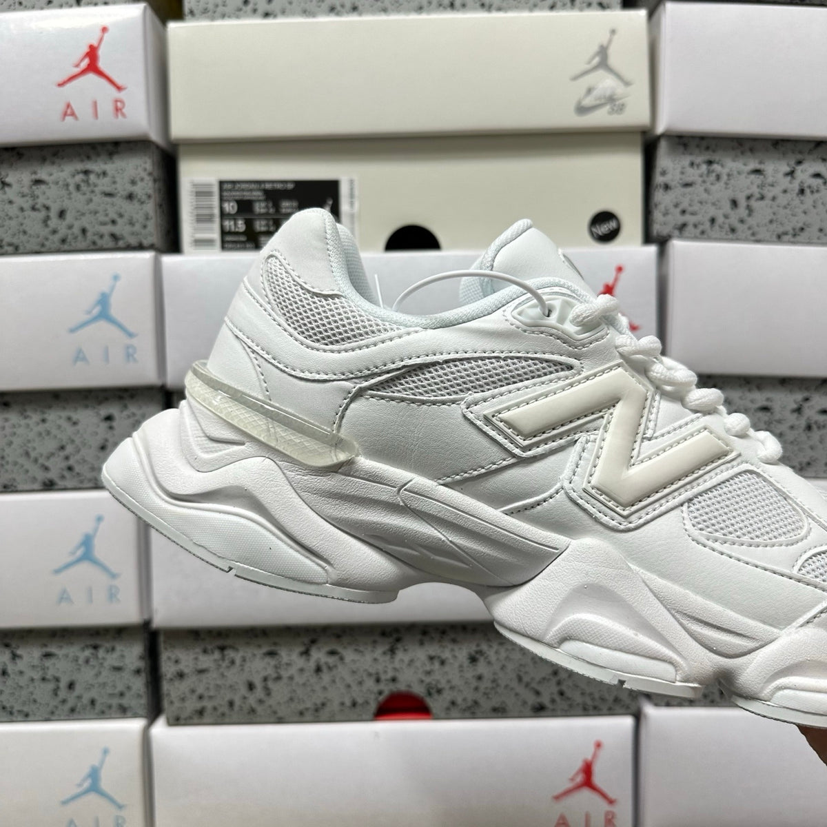 New Balance 9060 'Blanc Cassé'