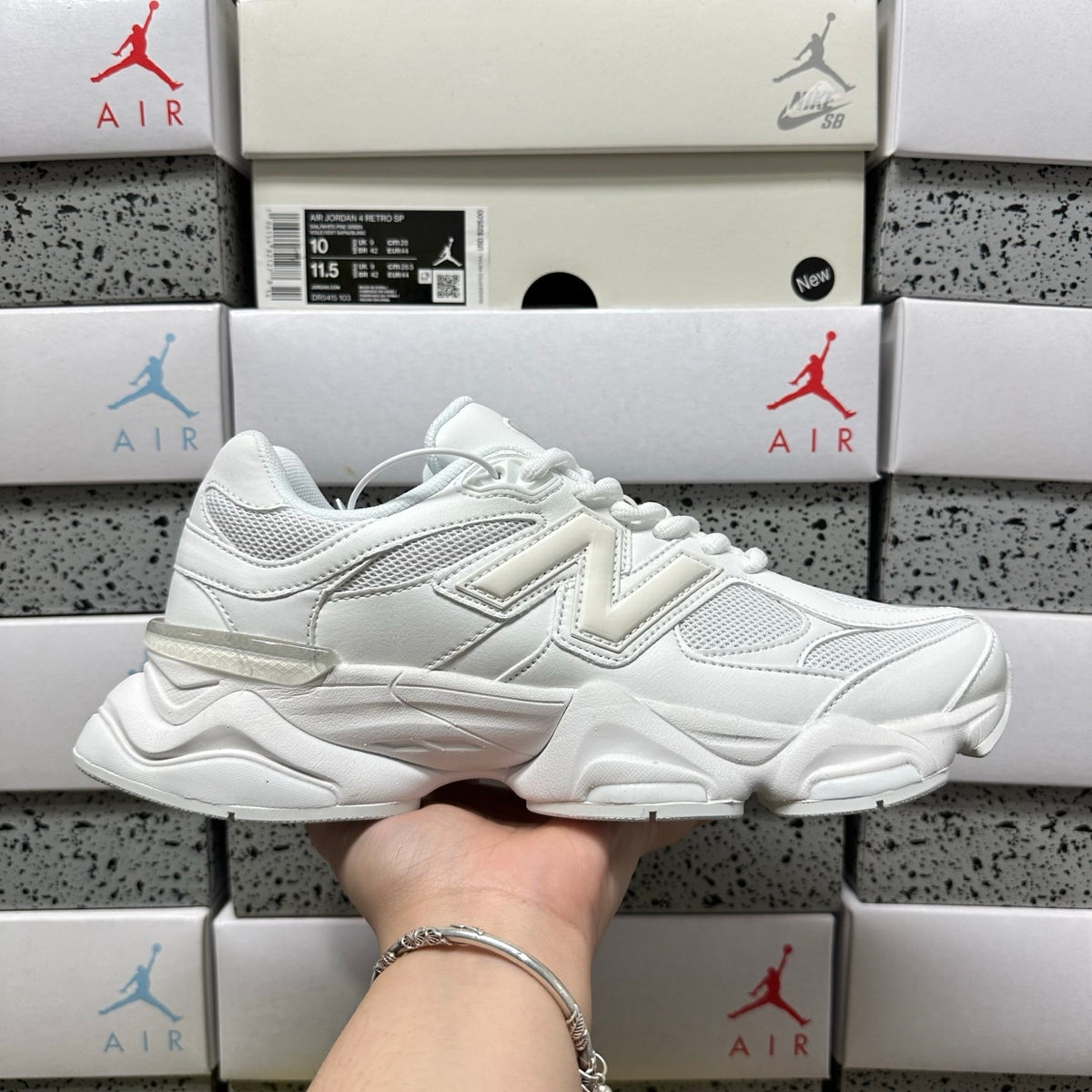 New Balance 9060 'Blanc Cassé'