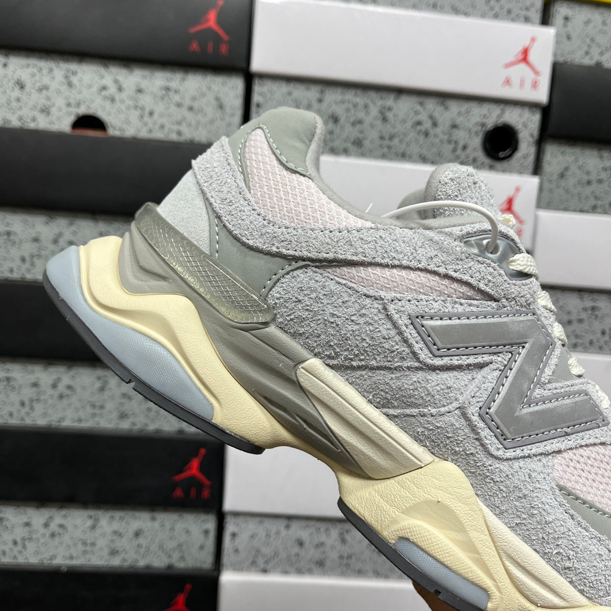 New Balance 9060 'Blanc Gris Jaune Pâle'