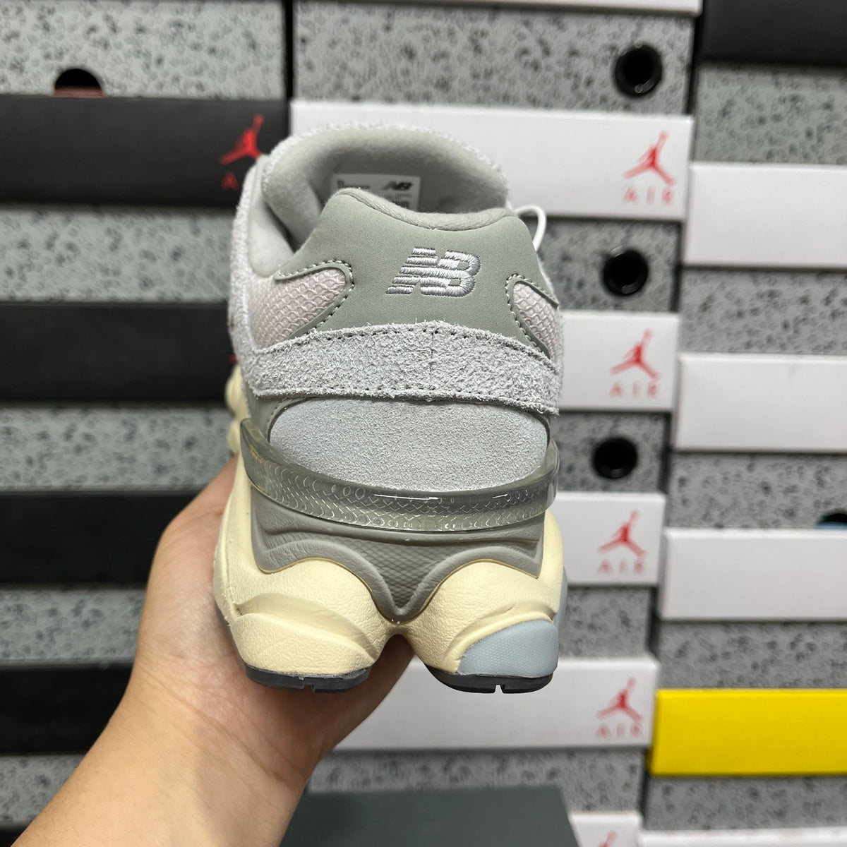 New Balance 9060 'Blanc Gris Jaune Pâle'