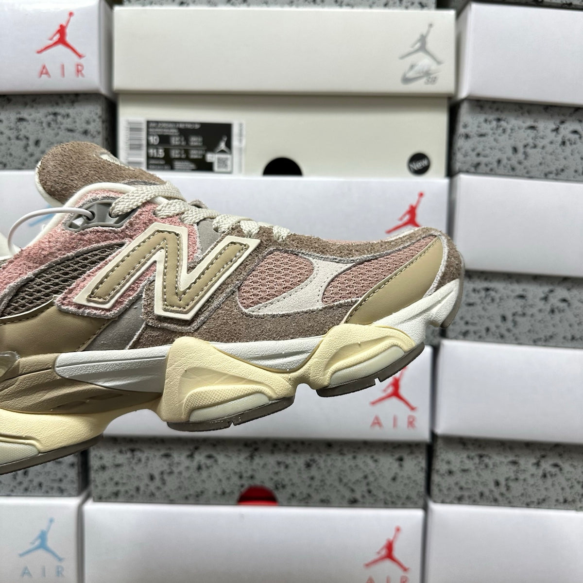 New Balance 9060 'Taupe Rosé Clair'
