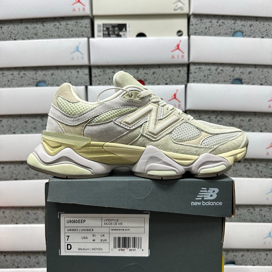 New Balance 9060 'Crème Jaune Pâle'