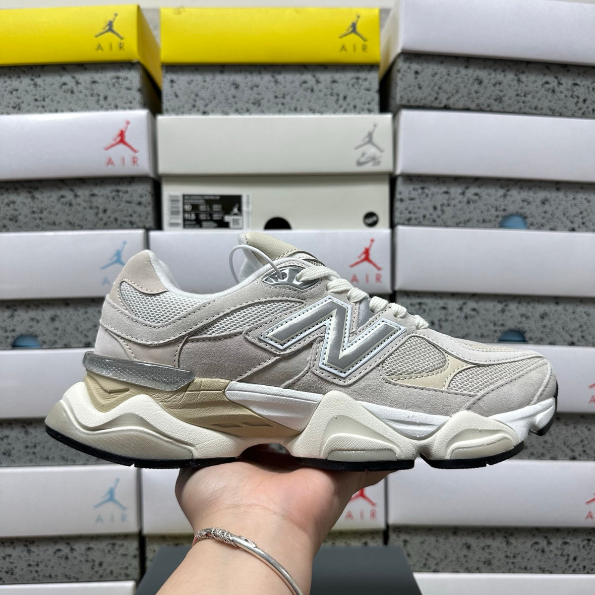 New Balance 9060 'Beige Lilas'