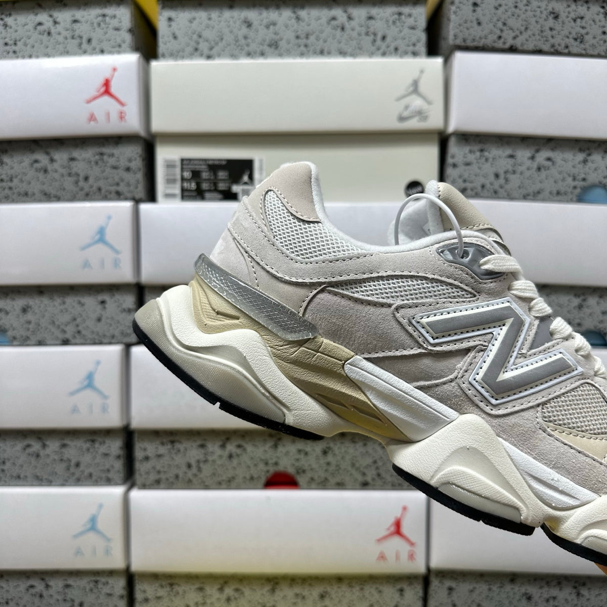 New Balance 9060 'Beige Lilas'