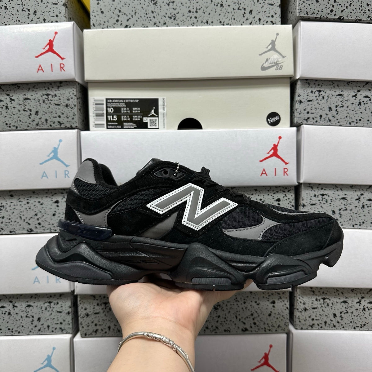 New Balance 9060 'Noir Blanc Total'