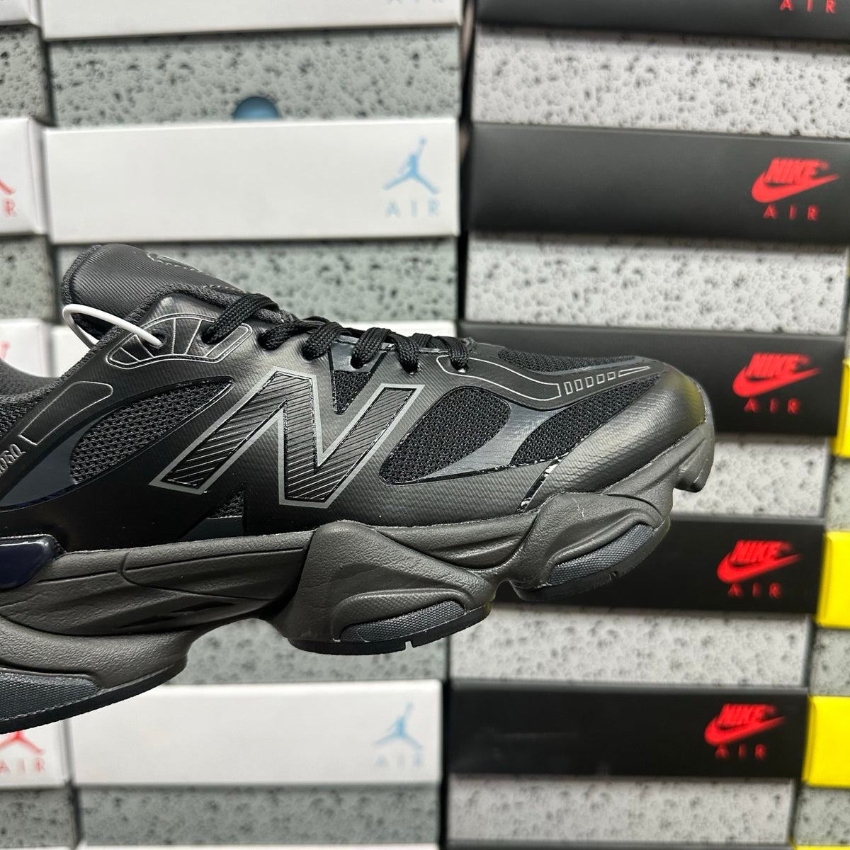 New Balance 9060 'Noir Gris Anthracite'