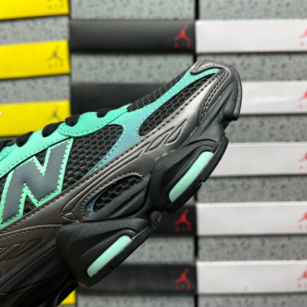 New Balance 9060 'Noir Turquoise'