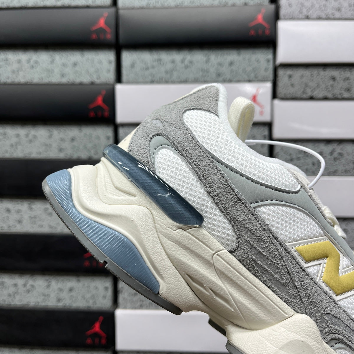 New Balance 9060 'Blanc Gris Jaune'
