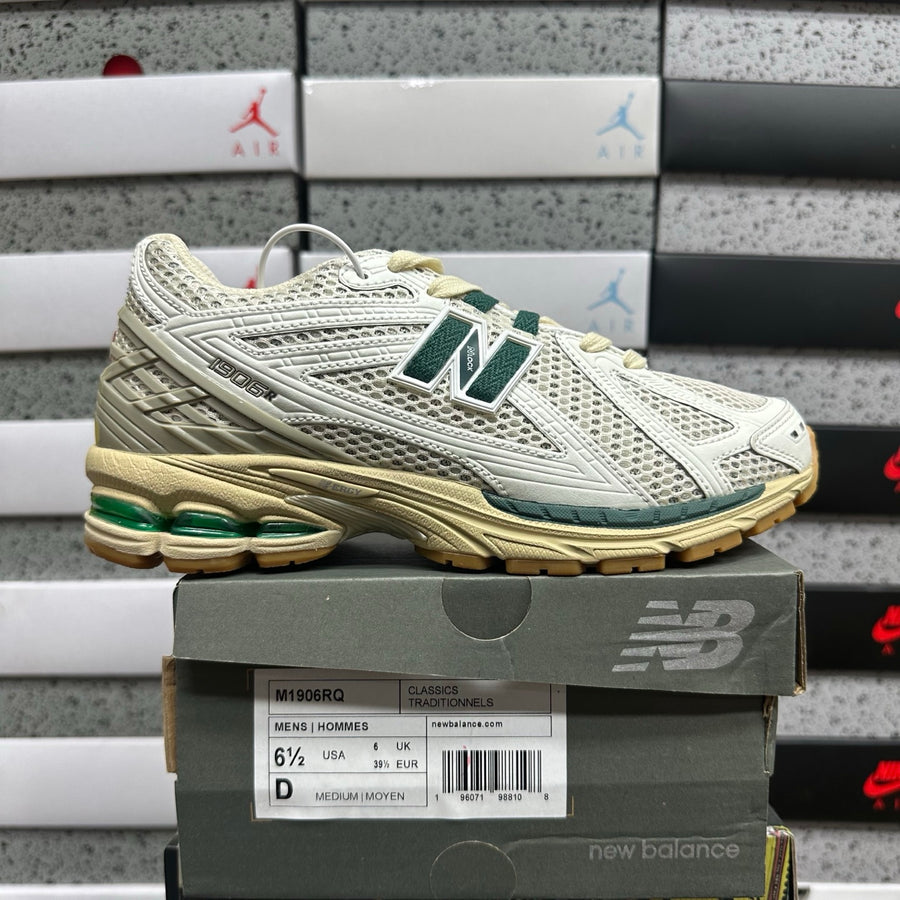 New Balance 1906R 'Crème Vert Sapin'