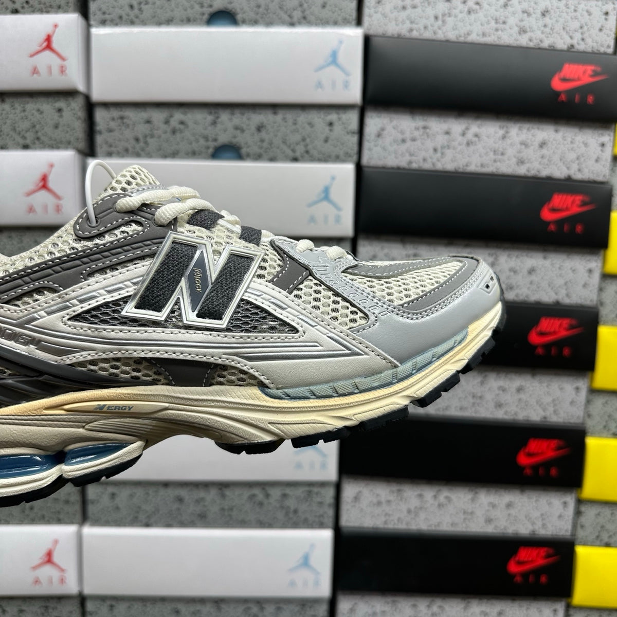 New Balance 1906R 'Gris Beige Argent'