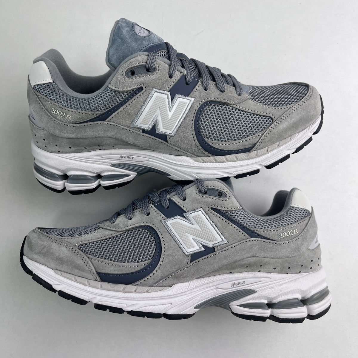 New Balance 2002R 'Gris Argent Clair'