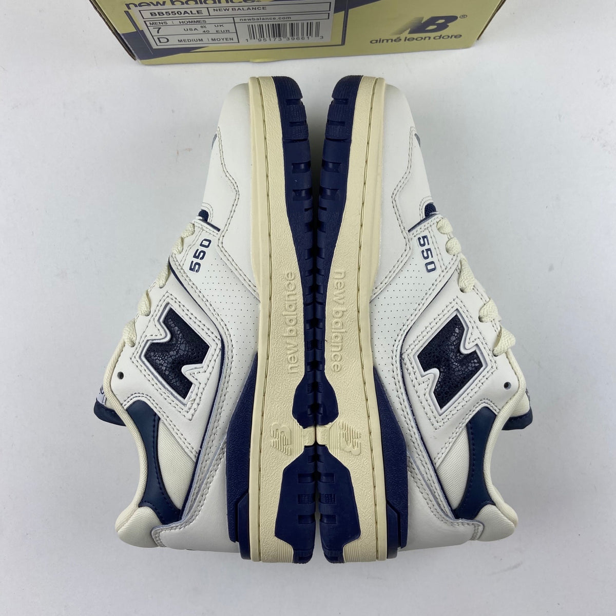 New Balance 550 'Blanc Bleu Marine Crème'