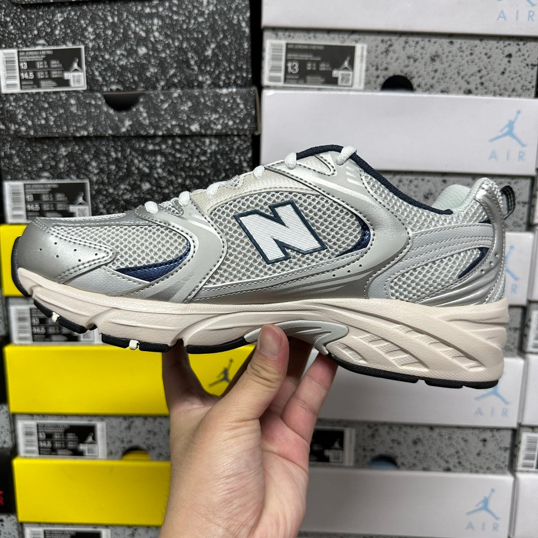 New Balance 530 'Argent Bleu Marine'
