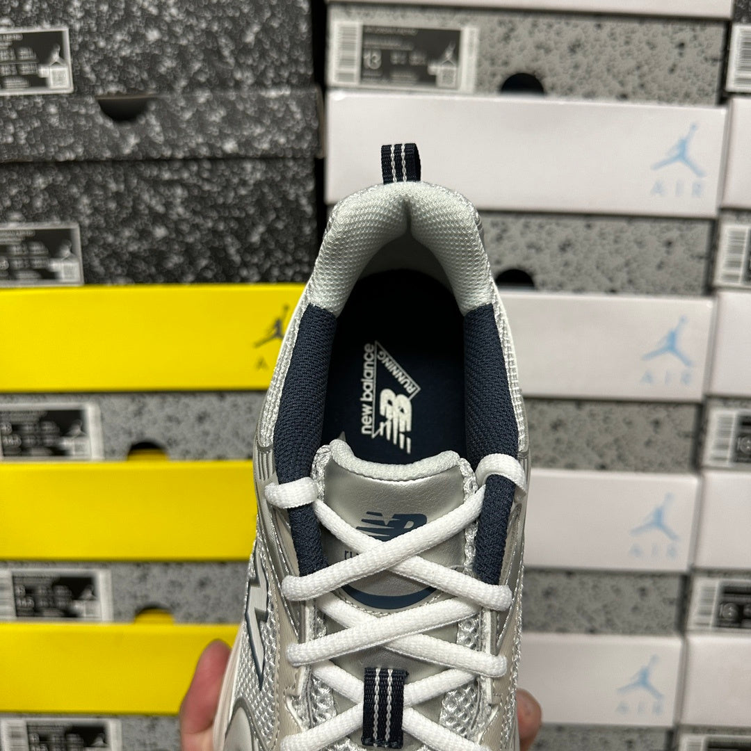 New Balance 530 'Argent Bleu Marine'