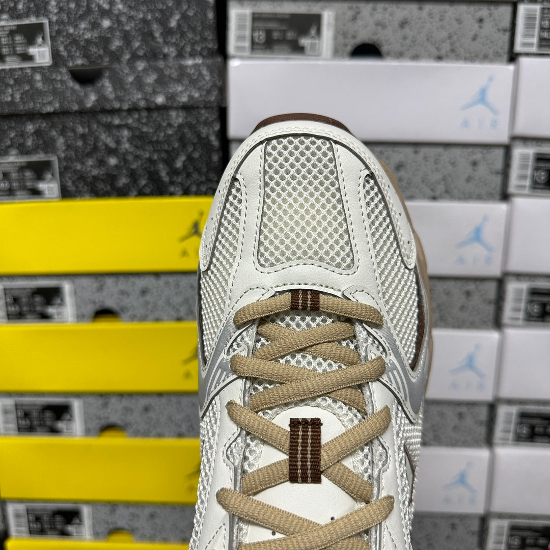 New Balance 530 'Beige Doré'