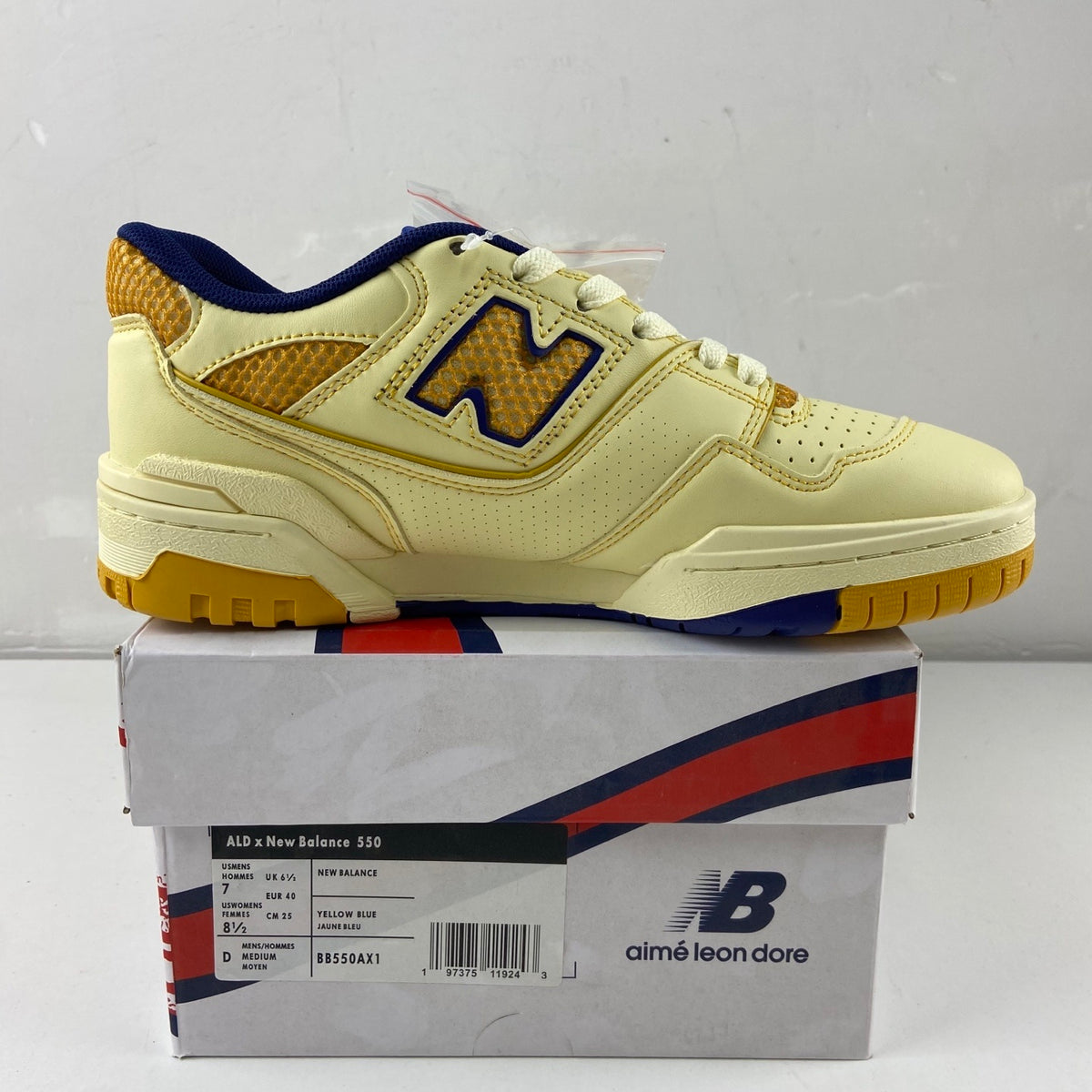New Balance 550 'Jaune Doré Bleu'