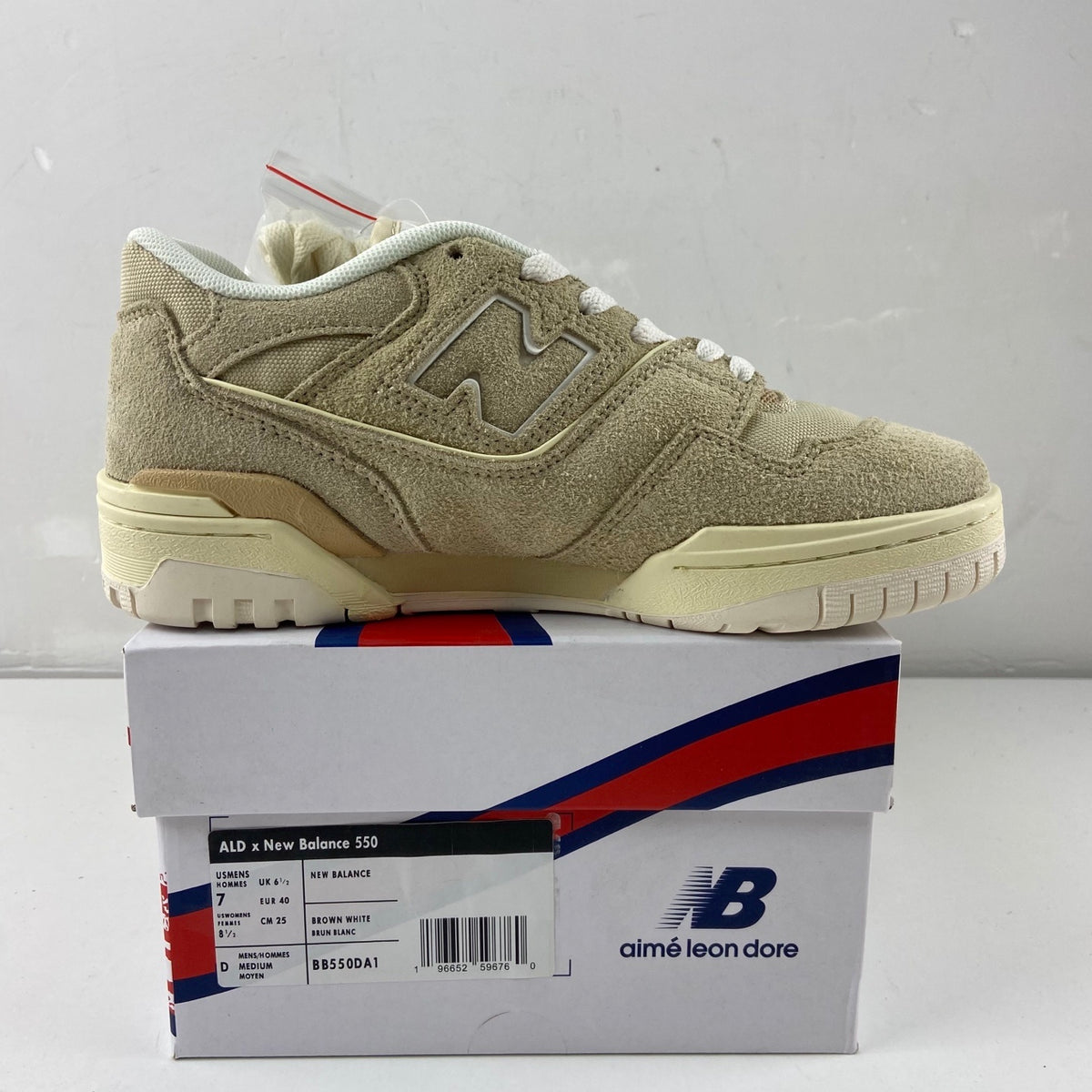 New Balance 550 'Beige Suède'