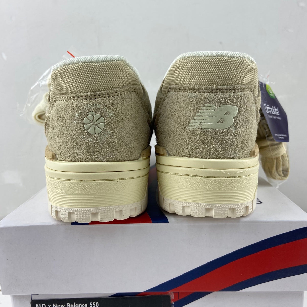 New Balance 550 'Beige Suède'