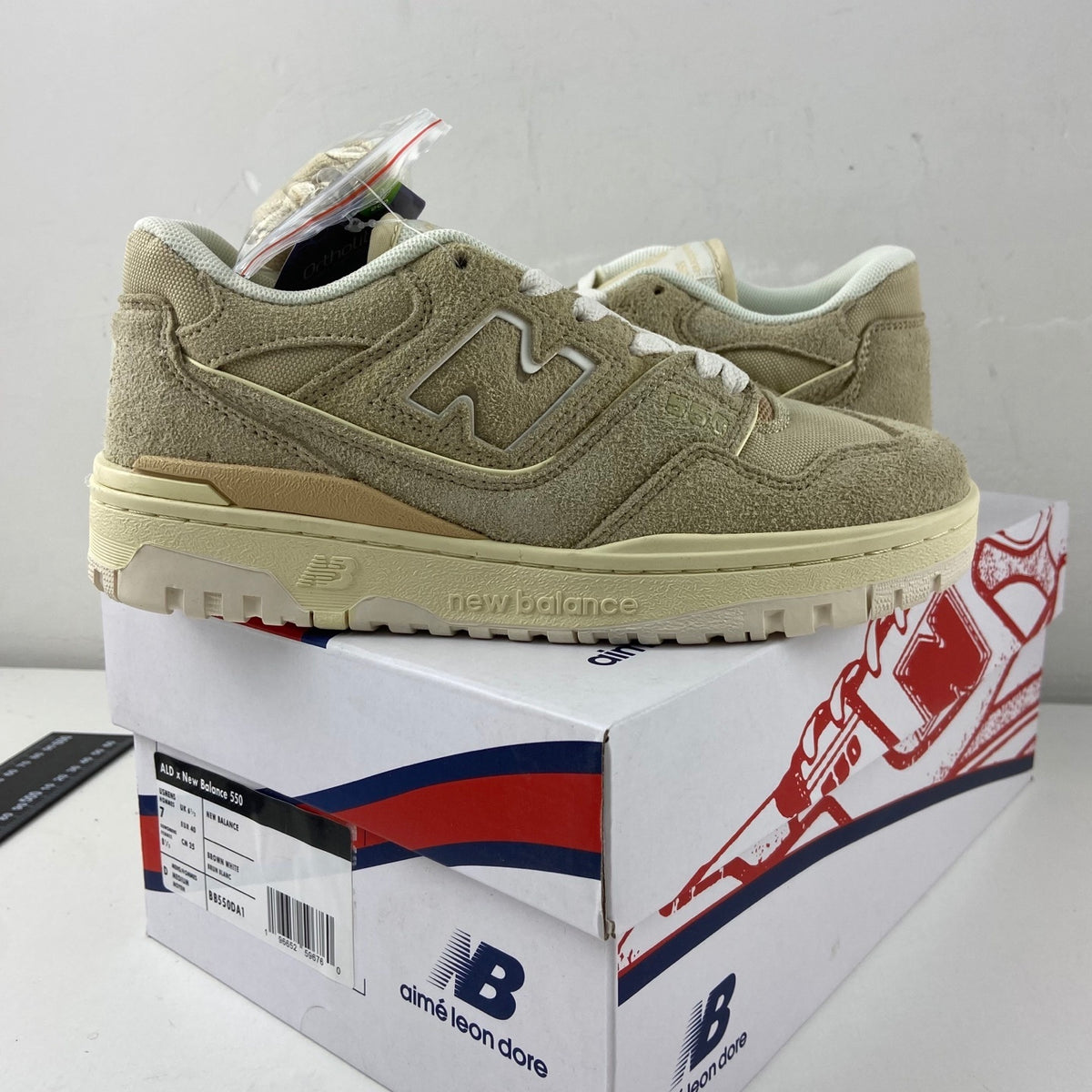New Balance 550 'Beige Suède'