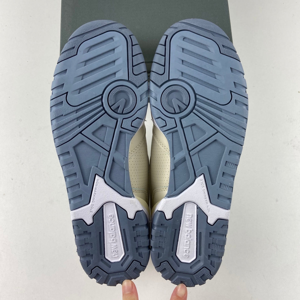 New Balance 550 'Blanc Bleu Gris'